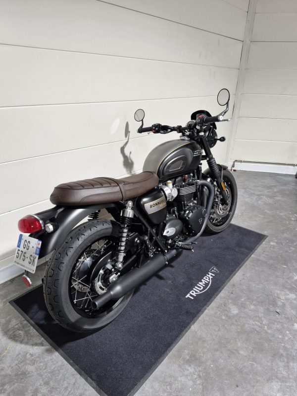 TRIUMPH BONNEVILLE T120 Black GOLD LINE Edition – Image 3