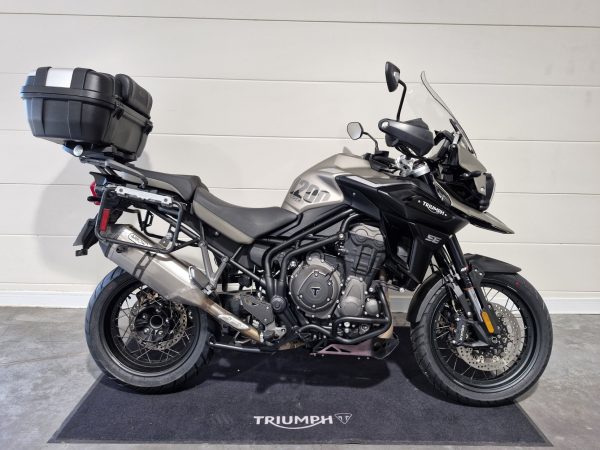 TRIUMPH TIGER 1200 DESERT EDITION