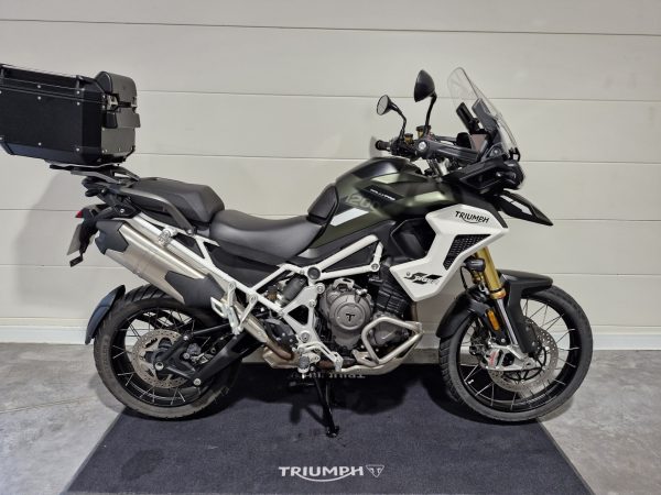 TRIUMPH TIGER 1200 RALLY PRO