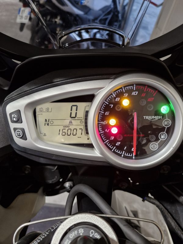 TRIUMPH TIGER 1050 SPORT ABS – Image 5