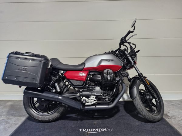 MOTO GUZZI V7 STONE CORSA (bridable A2)