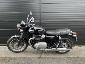 TRIUMPH Bonneville T100