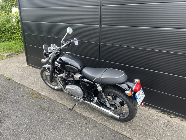TRIUMPH Bonneville T100 – Image 3