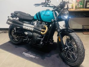 TRIUMPH SCRAMBLER 900
