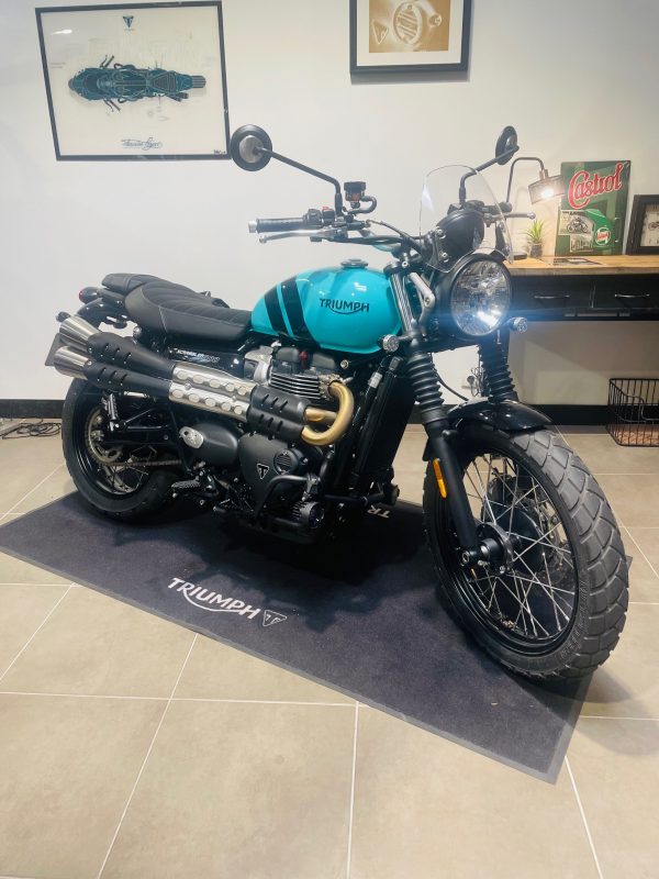 TRIUMPH SCRAMBLER 900