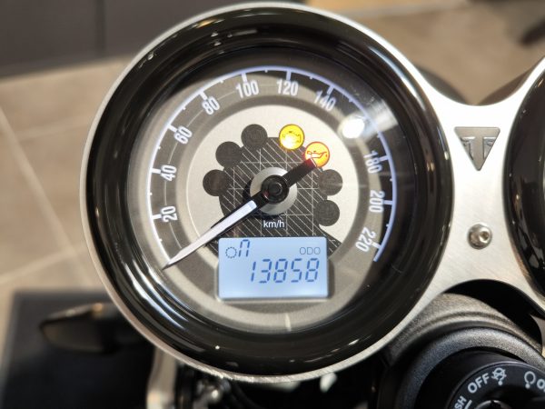 TRIUMPH SPEED TWIN 1200 – Image 2
