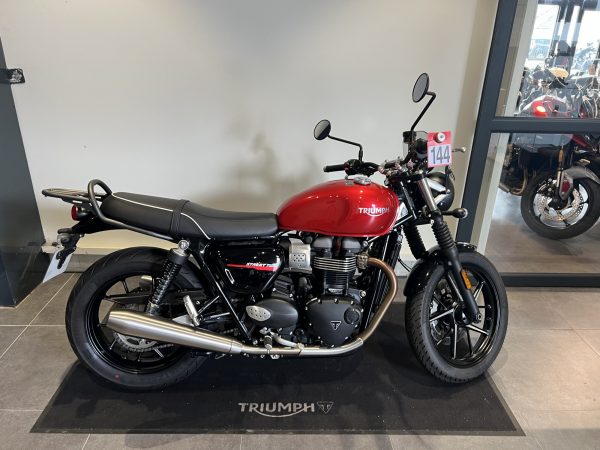 TRIUMPH STREET TWIN  900 - BRIDABLE A2 – Image 2