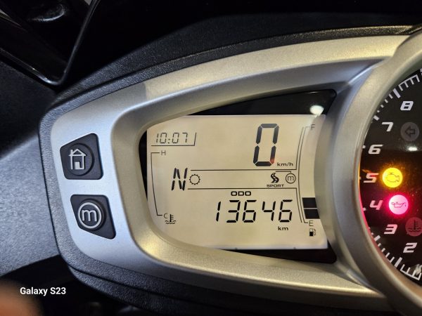 TRIUMPH TIGER 1050 SPORT ABS – Image 4