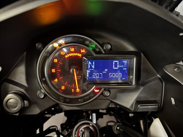 KAWASAKI VERSYS 1000 – Image 5