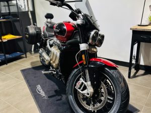 TRIUMPH ROCKET 3 GT