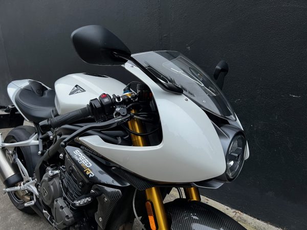 TRIUMPH SPEED TRIPLE 1200 RR – Image 4
