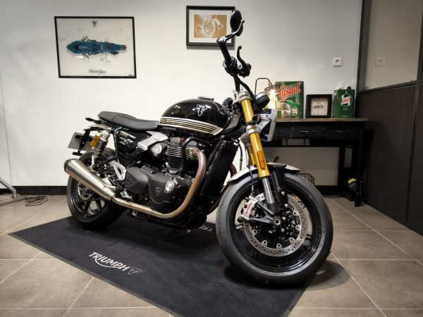 TRIUMPH SPEED TWIN 1200 RS