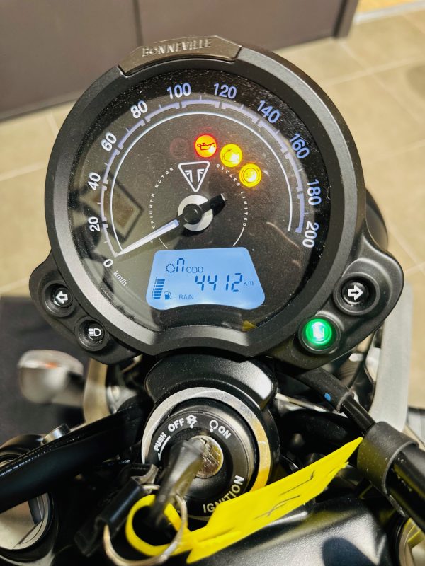 TRIUMPH SPEED TWIN 900 – Image 5