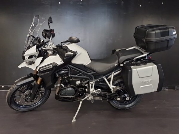 TRIUMPH TIGER 1200 EXPLORER