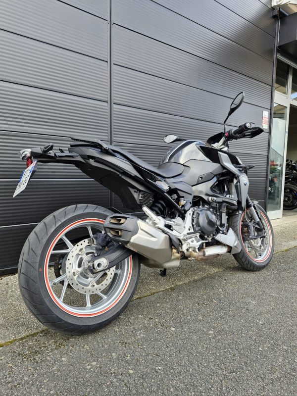 BMW F 900 R – Image 2