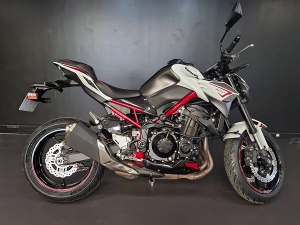 KAWASAKI Z 900 ( bridable A2) – Image 2