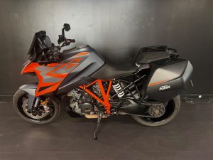 KTM 1290 SUPER DUKE GT