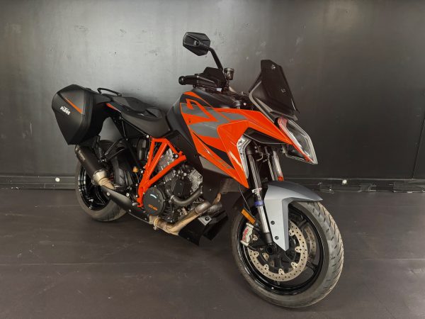 KTM 1290 SUPER DUKE GT – Image 3