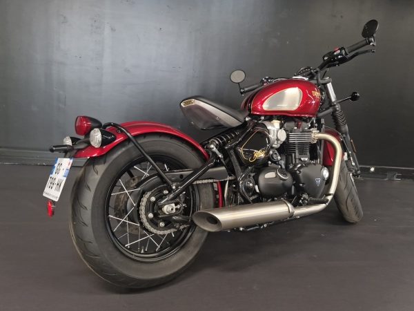 TRIUMPH BOBBER 1200 GOLD LINE Edition – Image 4