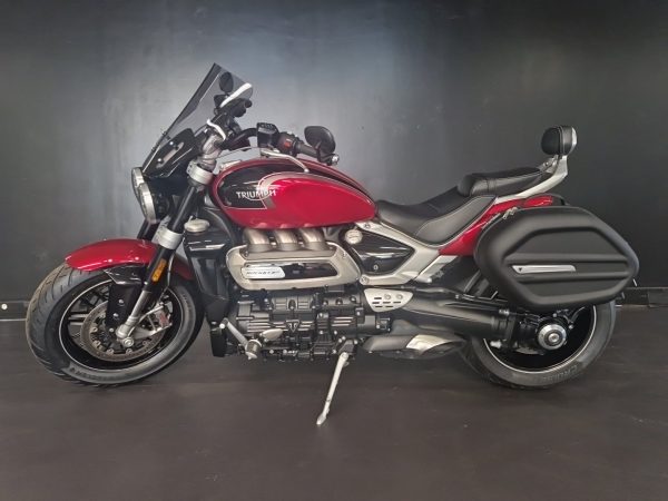 TRIUMPH ROCKET 3 GT