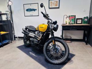 TRIUMPH SCRAMBLER 900