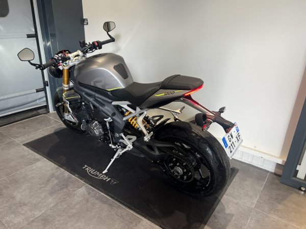 TRIUMPH SPEED TRIPLE 1200 RS – Image 3