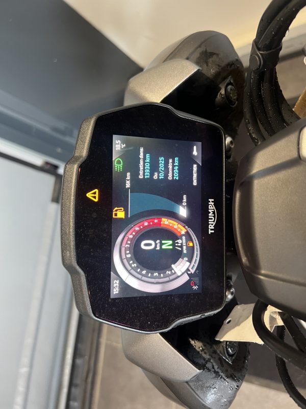 TRIUMPH SPEED TRIPLE 1200 RS – Image 4