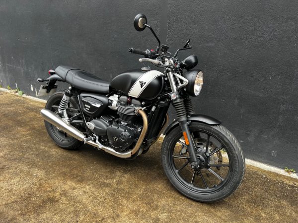 TRIUMPH SPEED TWIN 900 - A2
