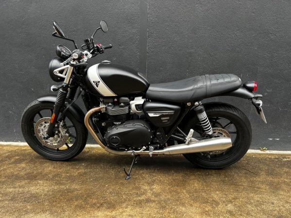 TRIUMPH SPEED TWIN 900 - A2 – Image 3