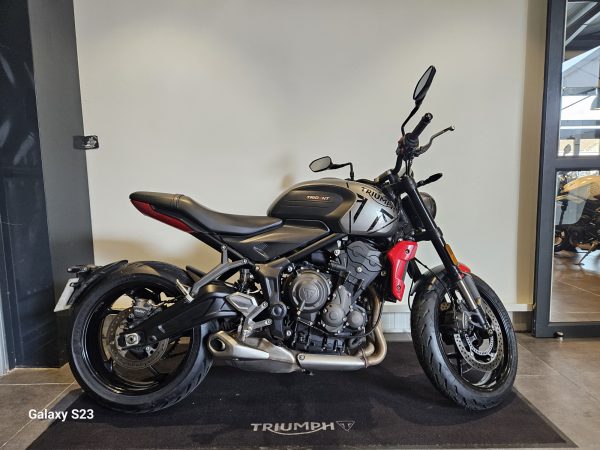 TRIUMPH TRIDENT 660 – Image 2