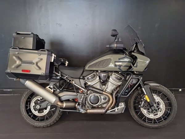 HARLEY-DAVIDSON ADVENTURE PAN AMERICA 1250