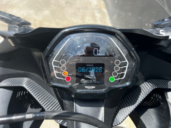 TRIUMPH DAYTONA 660 - Eligible A2 – Image 5