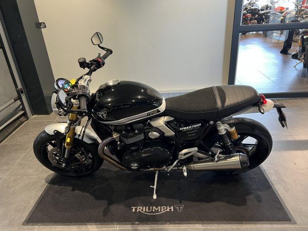 TRIUMPH SPEED TWIN 1200 RS – Image 4