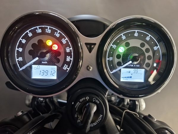 TRIUMPH SPEED TWIN 1200 – Image 5