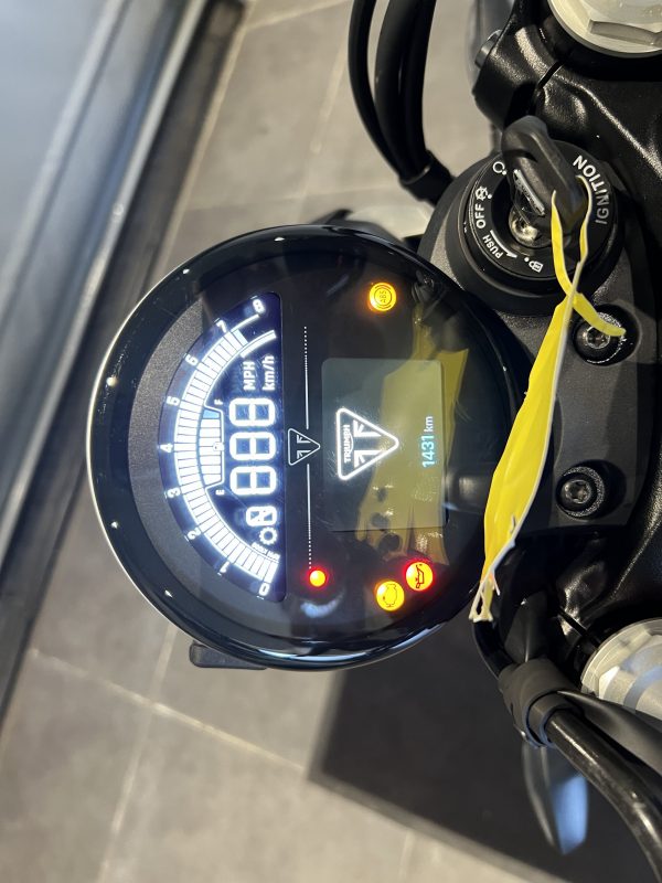 TRIUMPH SPEED TWIN 900 – Image 2