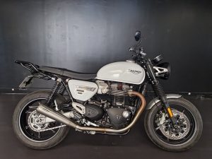 TRIUMPH SPEED TWIN 1200