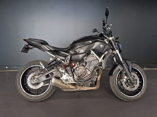 YAMAHA MT-07 A2