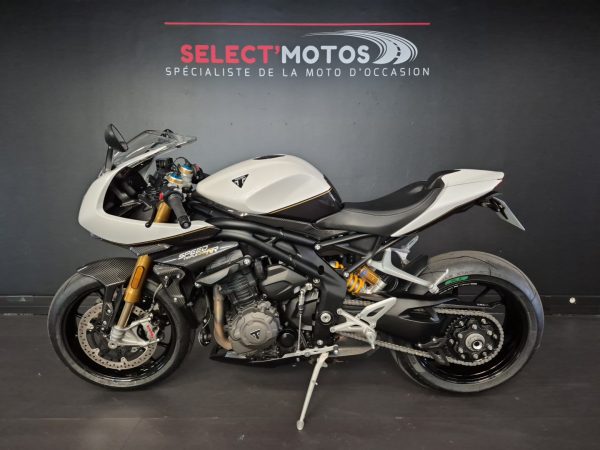 TRIUMPH SPEED TRIPLE 1200 RR – Image 2