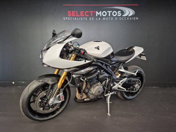 TRIUMPH SPEED TRIPLE 1200 RR – Image 3