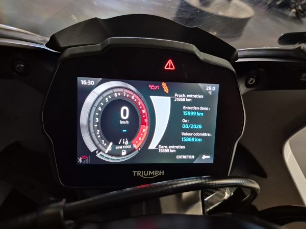 TRIUMPH SPEED TRIPLE 1200 RR – Image 5
