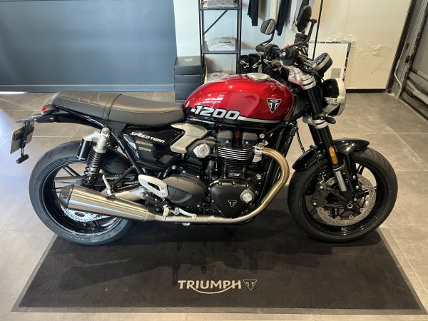 TRIUMPH SPEED TWIN 1200