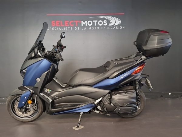 YAMAHA XMAX 400 – Image 2