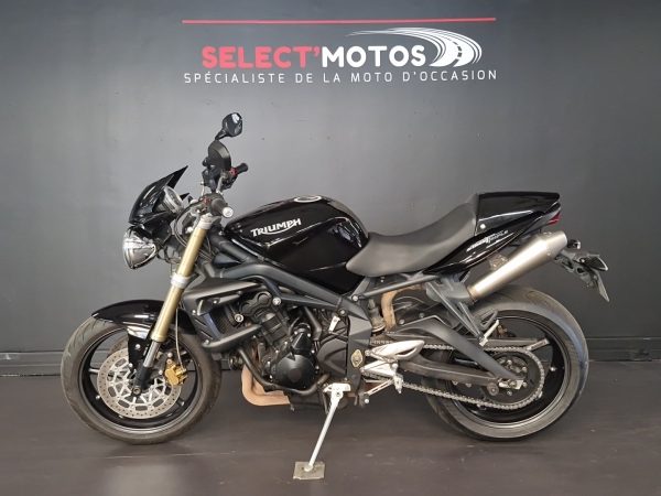 TRIUMPH STREET TRIPLE 675 – Image 2