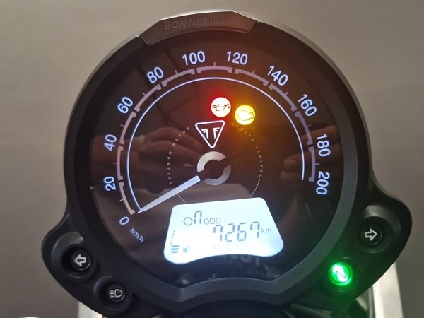 TRIUMPH SPEED TWIN 900 A2 – Image 5