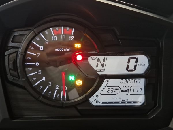 SUZUKI V-STROM 650 – Image 5
