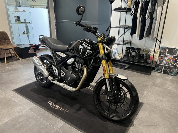 TRIUMPH SPEED 400 – Image 2