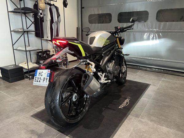 TRIUMPH SPEED TRIPLE 1200 RS – Image 3