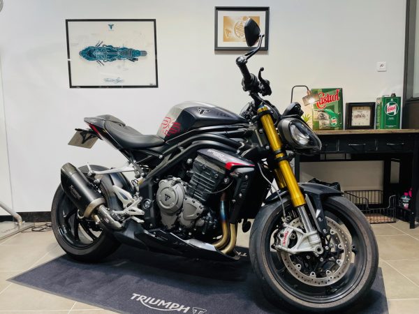 TRIUMPH SPEED TRIPLE 1200 RS – Image 2