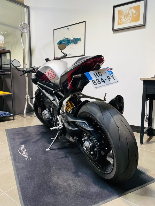 TRIUMPH SPEED TRIPLE 1200 RS – Image 3