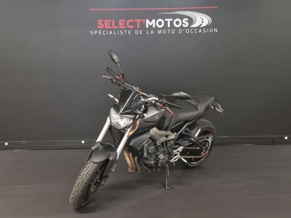 YAMAHA MT-09 – Image 3